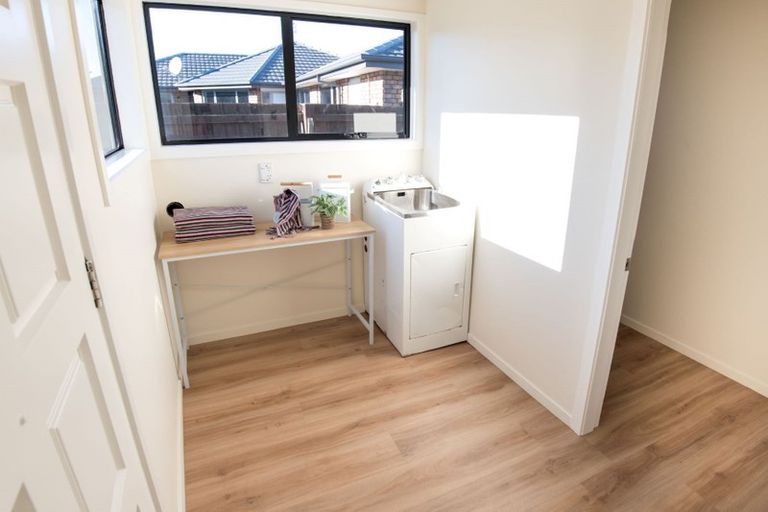 Photo of property in 102 Randolph Street, Woolston, Christchurch, 8062