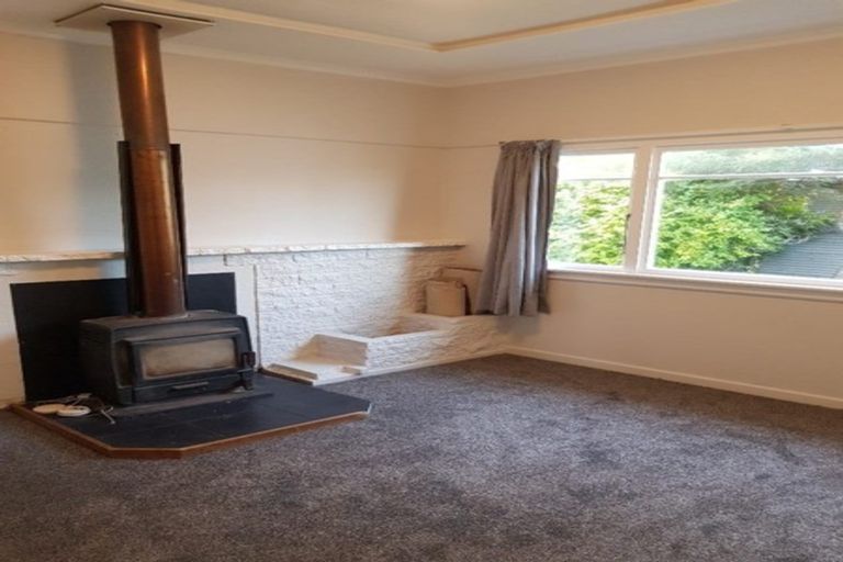 Photo of property in 74 Stobo Street, Grasmere, Invercargill, 9810