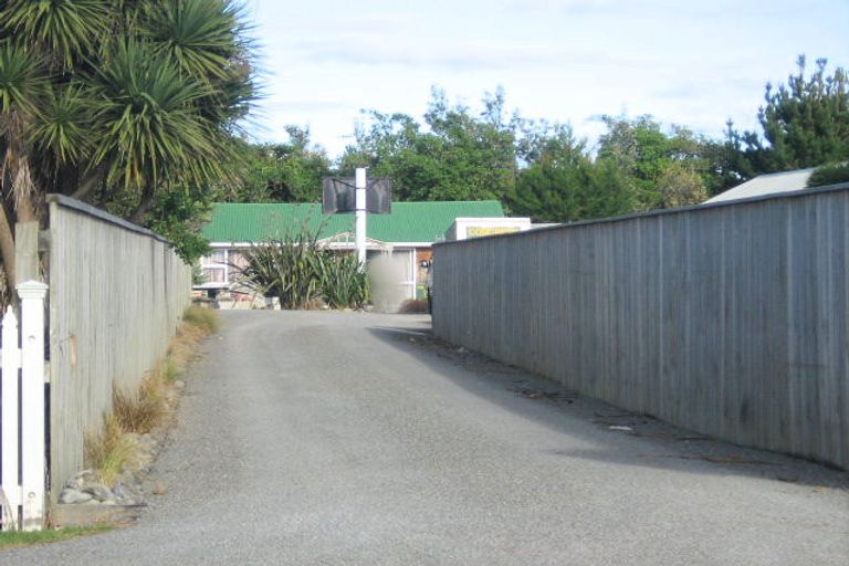 Photo of property in 13 Manuka Street, Otaki Beach, Otaki, 5512