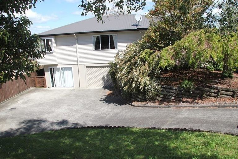 Photo of property in 2 Ferndown Close, Brookfield, Tauranga, 3110