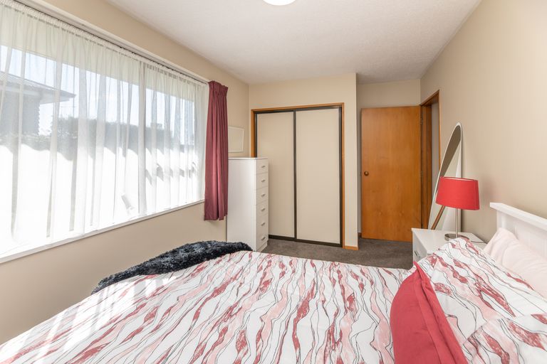 Photo of property in 1/201 Harewood Road, Papanui, Christchurch, 8053