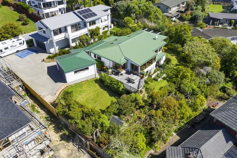 Photo of property in 100a Mellons Bay Road, Mellons Bay, Auckland, 2014