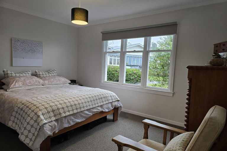Photo of property in 79 Carrington Street, Lower Vogeltown, New Plymouth, 4310