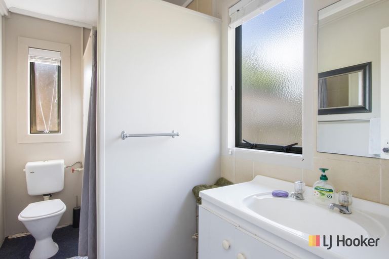 Photo of property in 50 Hillview Road, Waihi Beach, 3611