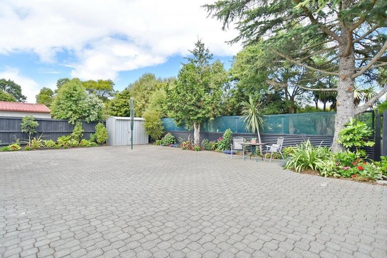 Photo of property in 1/24a Medina Crescent, Parklands, Christchurch, 8083