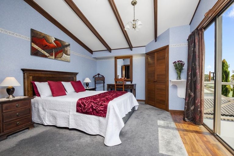 Photo of property in 41 Hall Street, Pukekohe, 2120