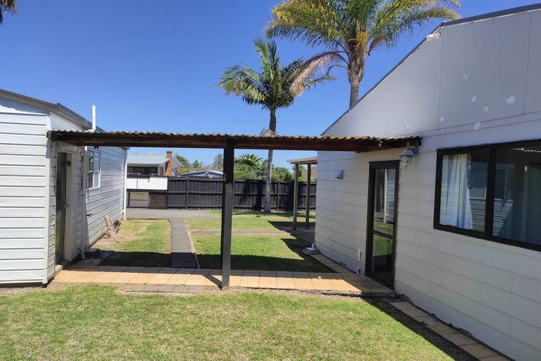 Photo of property in 60 Sheehan Avenue, Papakura, 2110