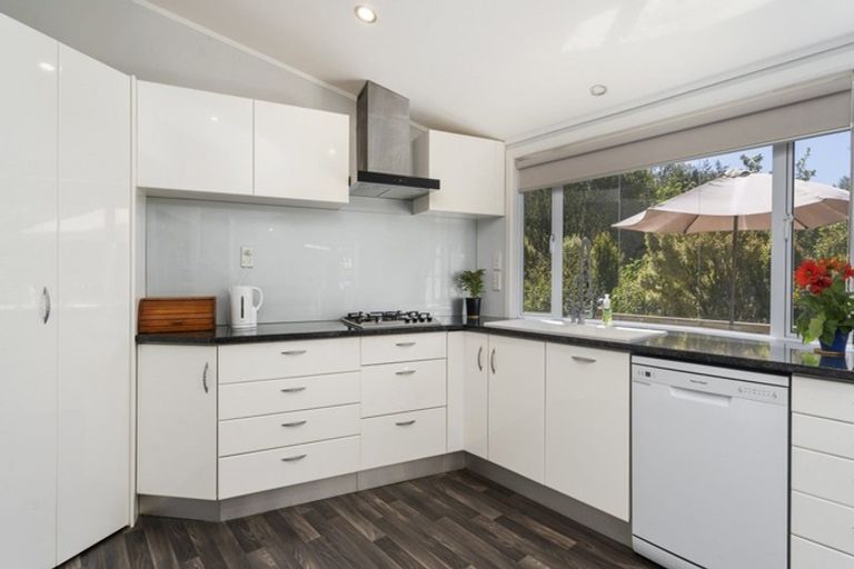 Photo of property in 62f Poplar Grove, Whalers Gate, New Plymouth, 4310