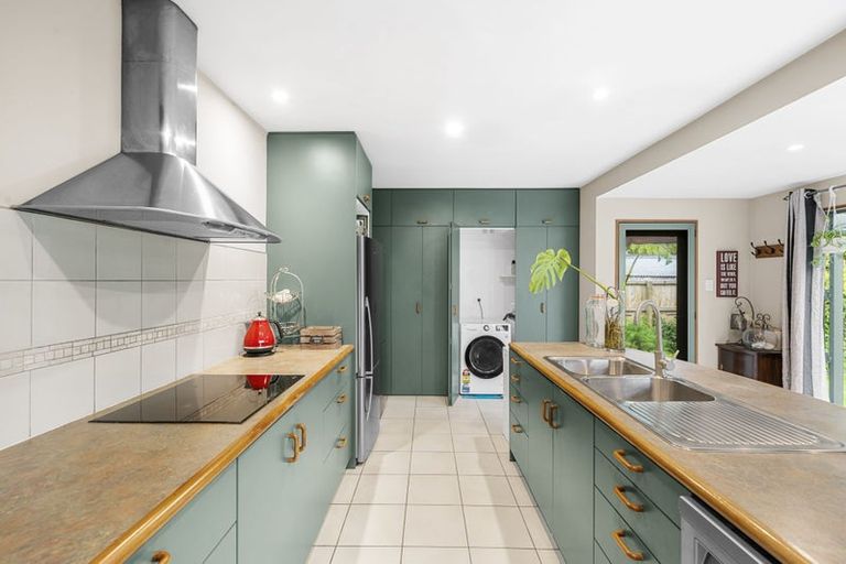 Photo of property in 7 Wayside Avenue, Burnside, Christchurch, 8053