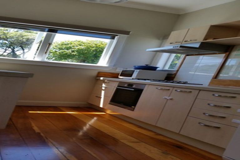 Photo of property in 36 Middleton Road, Johnsonville, Wellington, 6037