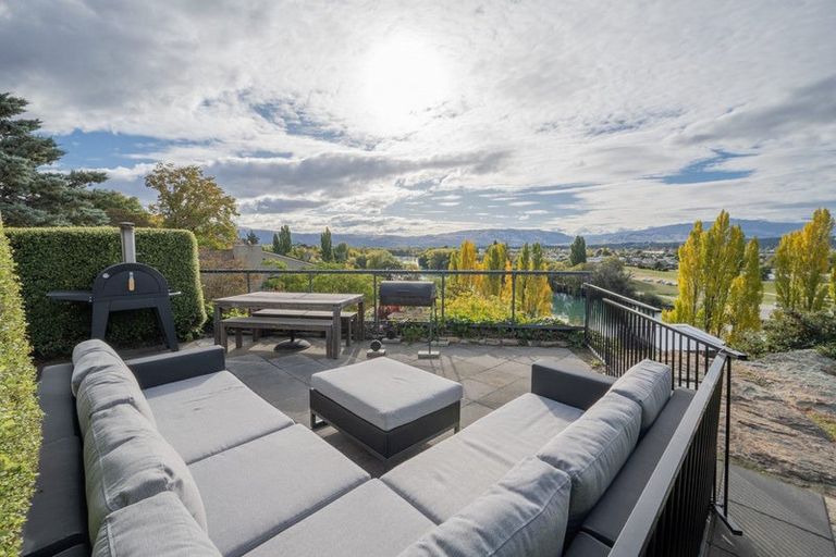 Photo of property in 13b Hart Place, Bridge Hill, Alexandra, 9320