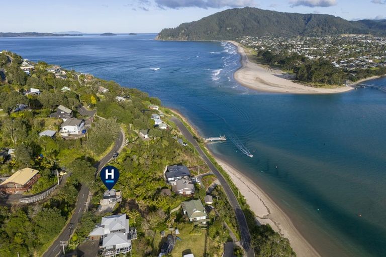 Photo of property in 161 Paku Drive, Tairua, 3508