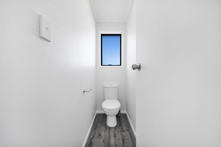 Photo of property in 19 Matipo Drive, Tuakau, 2121