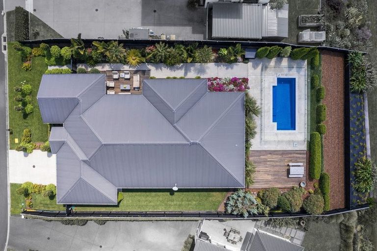 Photo of property in 9 Wairere Rise, Omokoroa, 3114