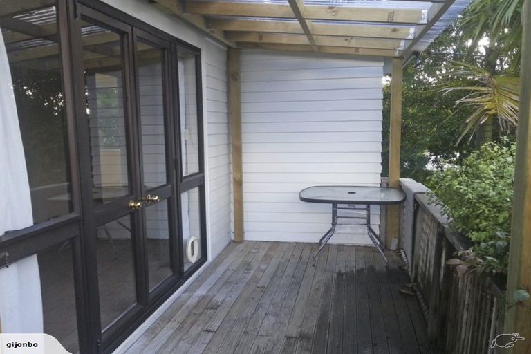 Photo of property in 58 County Road, Torbay, Auckland, 0630