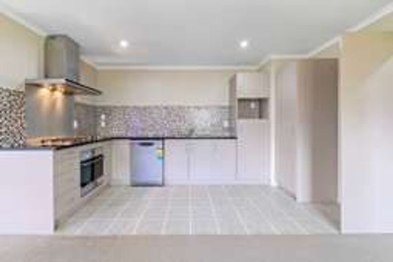 Photo of property in 19 Prado Drive, Pukekohe, 2120