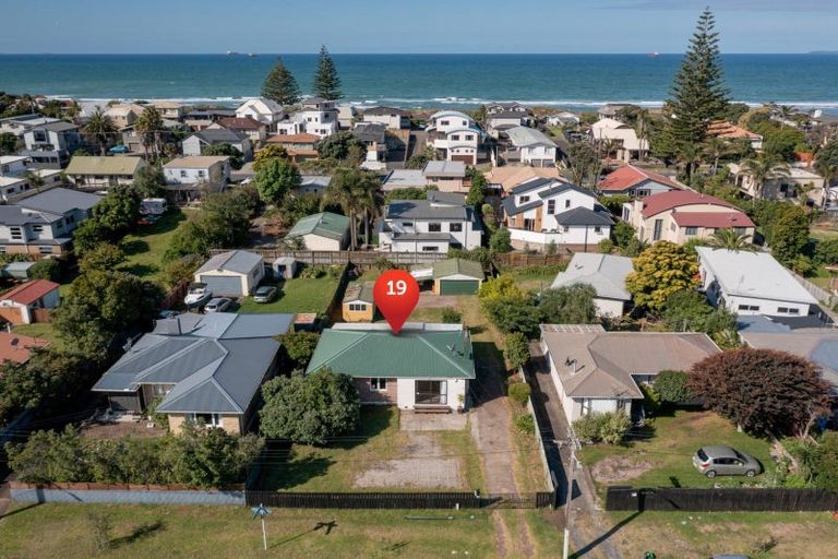 Photo of property in 19 Paterson Street, Mount Maunganui, 3116