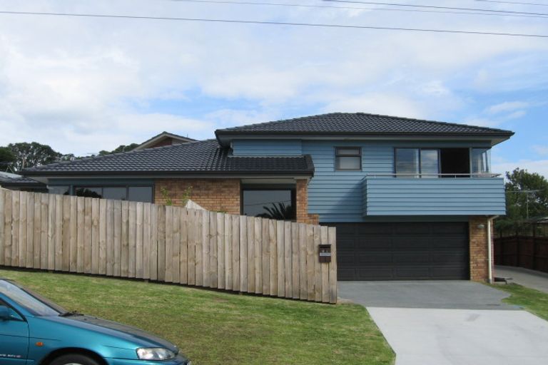 Photo of property in 4a Philson Terrace, Browns Bay, Auckland, 0630