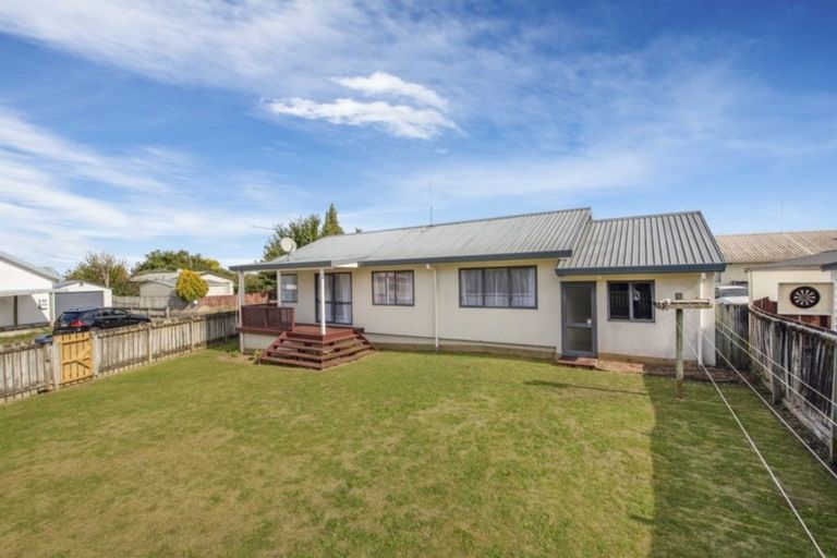 Photo of property in 21 Penney Green, Nawton, Hamilton, 3200