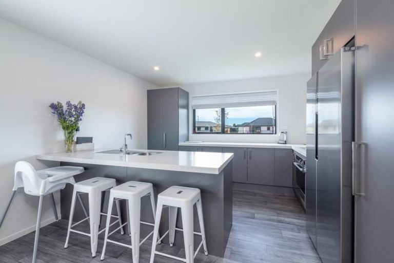 Photo of property in 8 Merino Street, Marshland, Christchurch, 8083