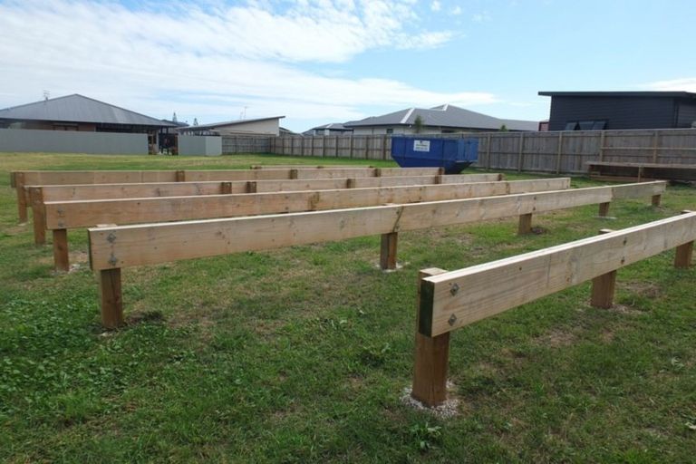 Photo of property in 8 Forbes Road, Foxton Beach, Foxton, 4815