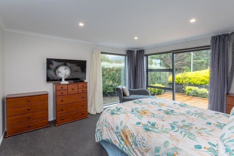 Photo of property in 6 Ataahua Place, Featherston, 5710