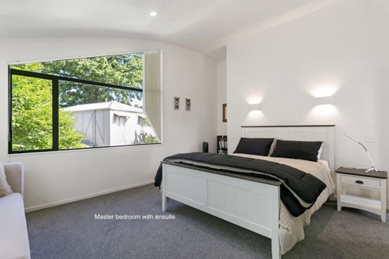 Photo of property in 2/126 Te Heuheu Street, Taupo, 3330