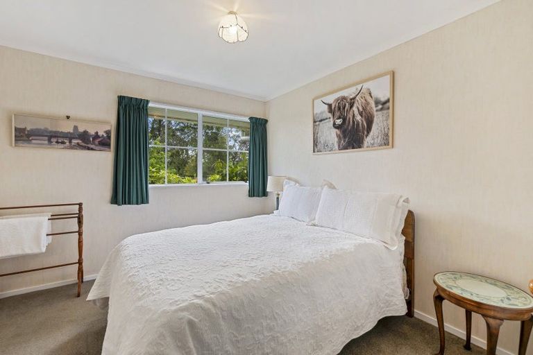 Photo of property in 120 Kawiu Road, Levin, 5510