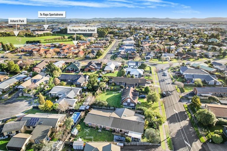 Photo of property in 28 Moreland Avenue, Pukete, Hamilton, 3200