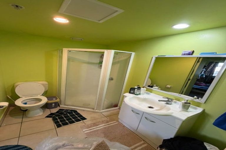 Photo of property in 3n/10 Crown Lynn Place, New Lynn, Auckland, 0600
