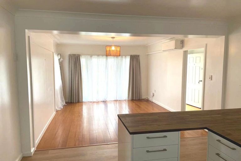 Photo of property in 17 Blair Avenue, Pukekohe, 2120