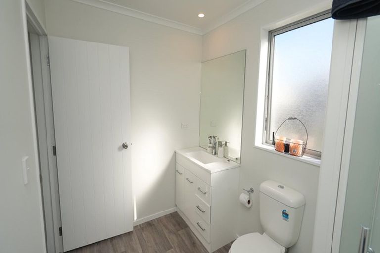 Photo of property in 992a Tremaine Avenue, Roslyn, Palmerston North, 4414