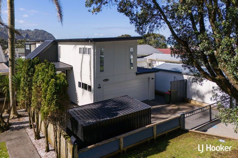Photo of property in 38 Ocean View Road, Waihi Beach, 3611