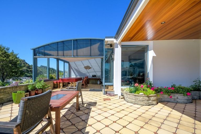 Photo of property in 41a Waikawa Road, Picton, 7220