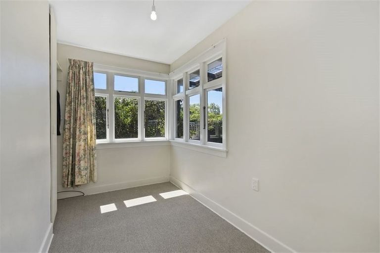 Photo of property in 36 Vagues Road, Northcote, Christchurch, 8052