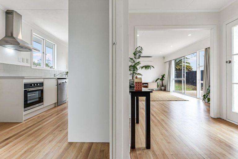 Photo of property in 136b Great South Road, Drury, 2113