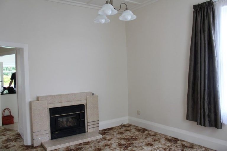 Photo of property in 33 Cardwell Street, Onehunga, Auckland, 1061