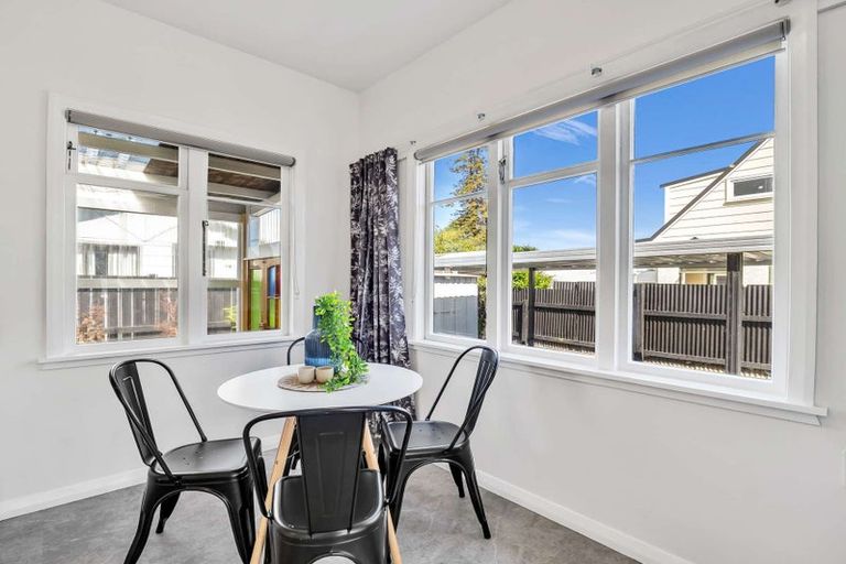 Photo of property in 36 Wilton Street, Levin, 5510