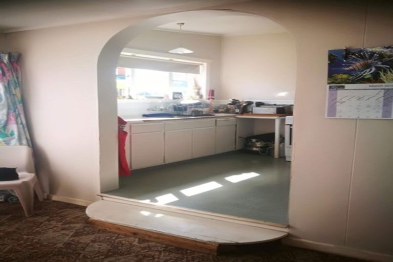 Photo of property in 107 Bridge Street, Bulls, 4818