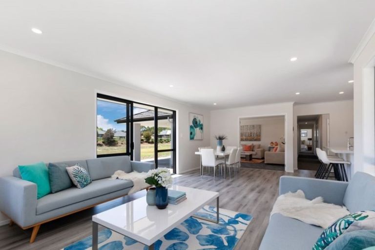 Photo of property in 15 Downer Access Road, Kaukapakapa, 0873