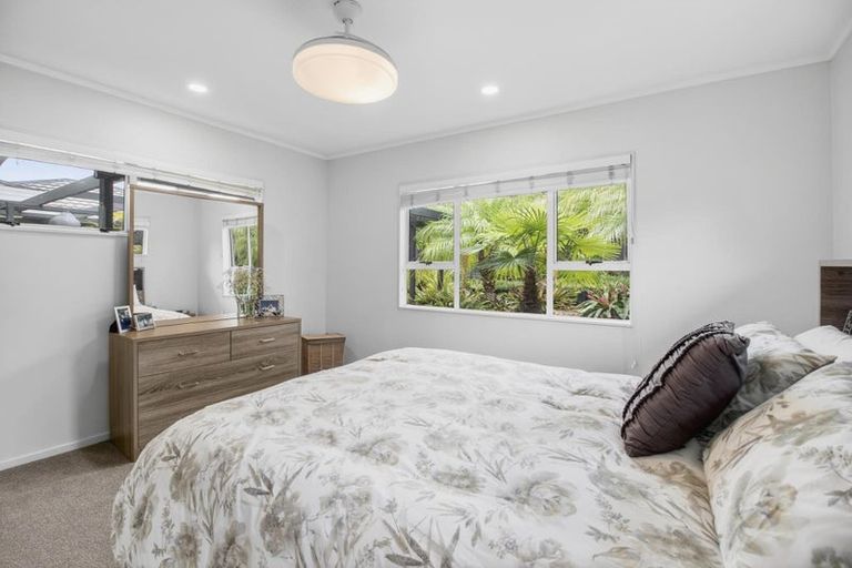 Photo of property in 1/12 Bannings Way, Hobsonville, Auckland, 0618