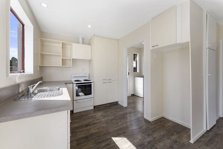 Photo of property in 2/54 Arran Crescent, Woolston, Christchurch, 8062