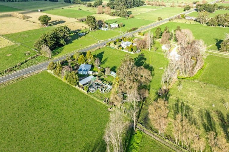 Photo of property in 80464 Masterton Road, Woodville, 4999