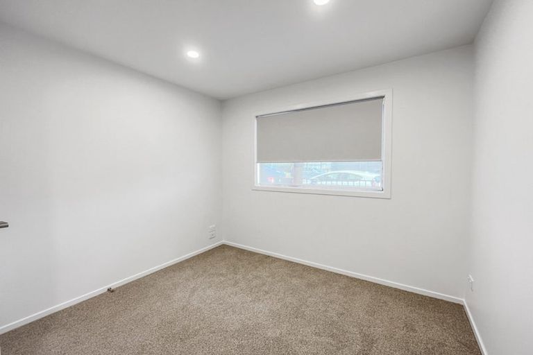 Photo of property in 3/28 Westgate Drive, Westgate, Auckland, 0614