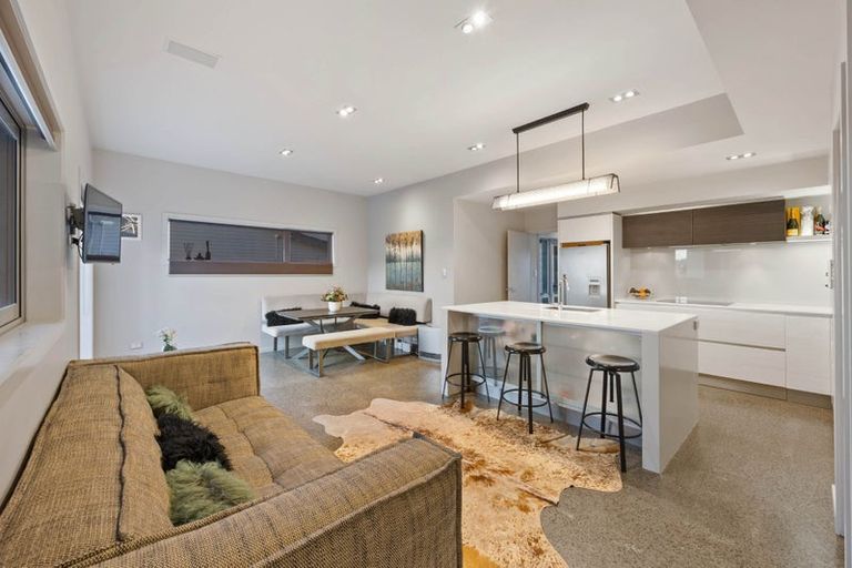 Photo of property in 151 Pah Road, Cockle Bay, Auckland, 2014