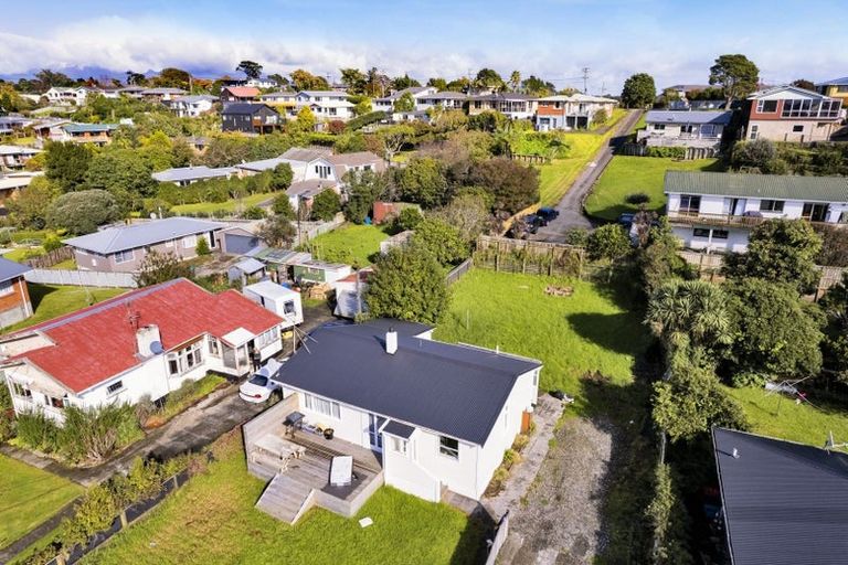 Photo of property in 16a Alberta Road, Glen Avon, New Plymouth, 4312