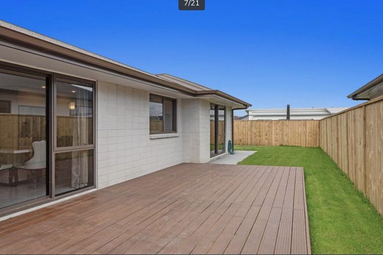 Photo of property in 3 Karearea Drive, Coastlands, Whakatane, 3120