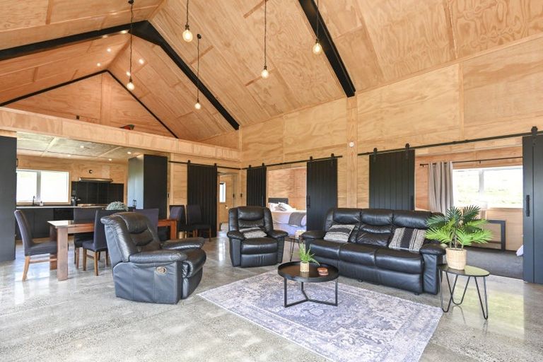 Photo of property in 1405 Taihape Road, Sherenden, Hastings, 4179