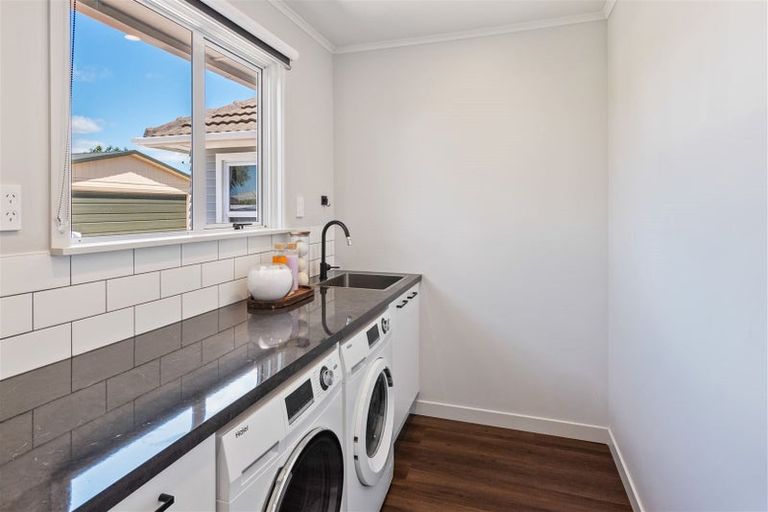 Photo of property in 35 Tirangi Street, Hei Hei, Christchurch, 8042