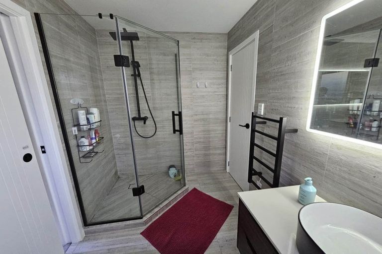 Photo of property in 149 Oaktree Avenue, Browns Bay, Auckland, 0630